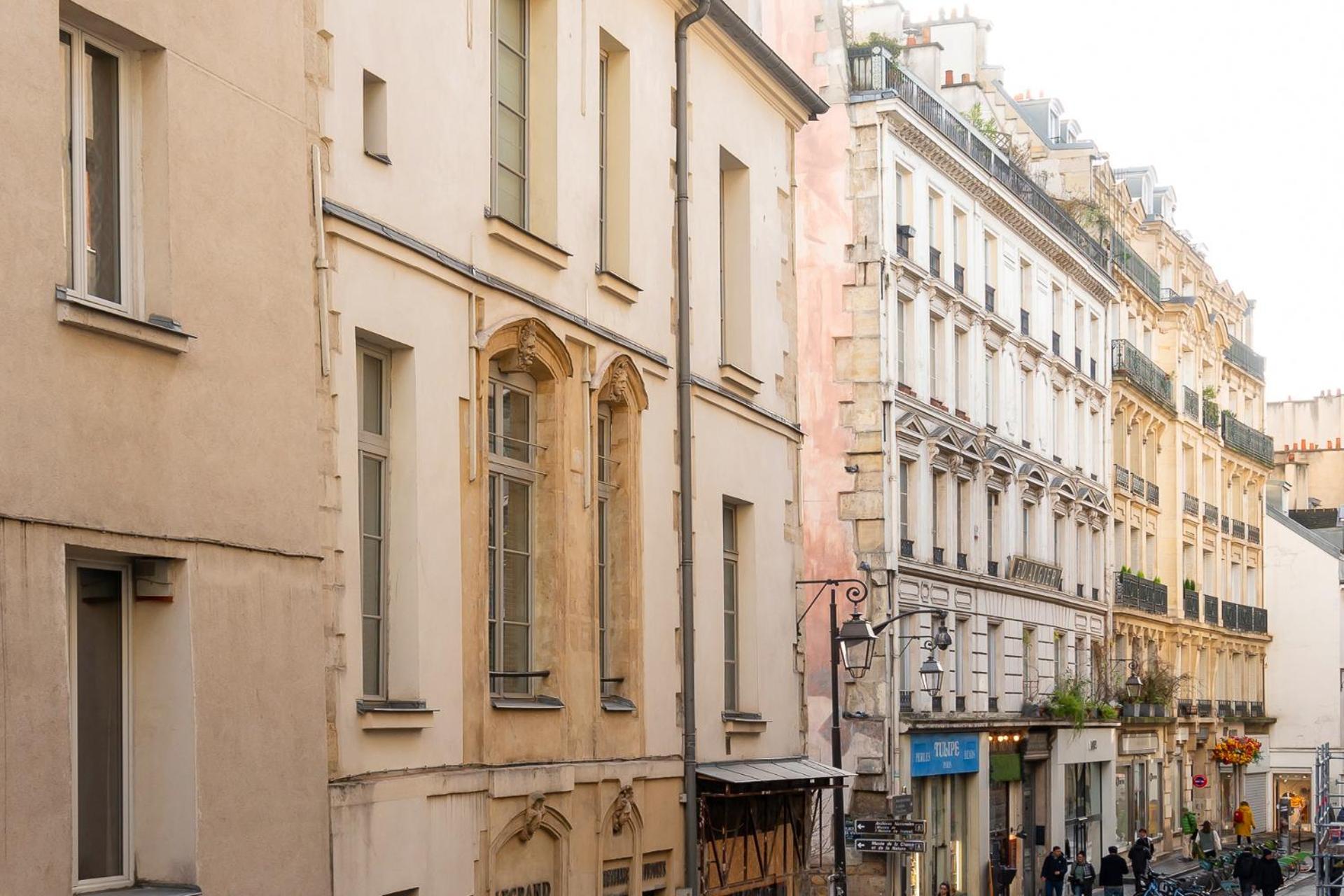 Central Apartment In The Heart Of The Marais With Air Conditioning Paris Exteriör bild